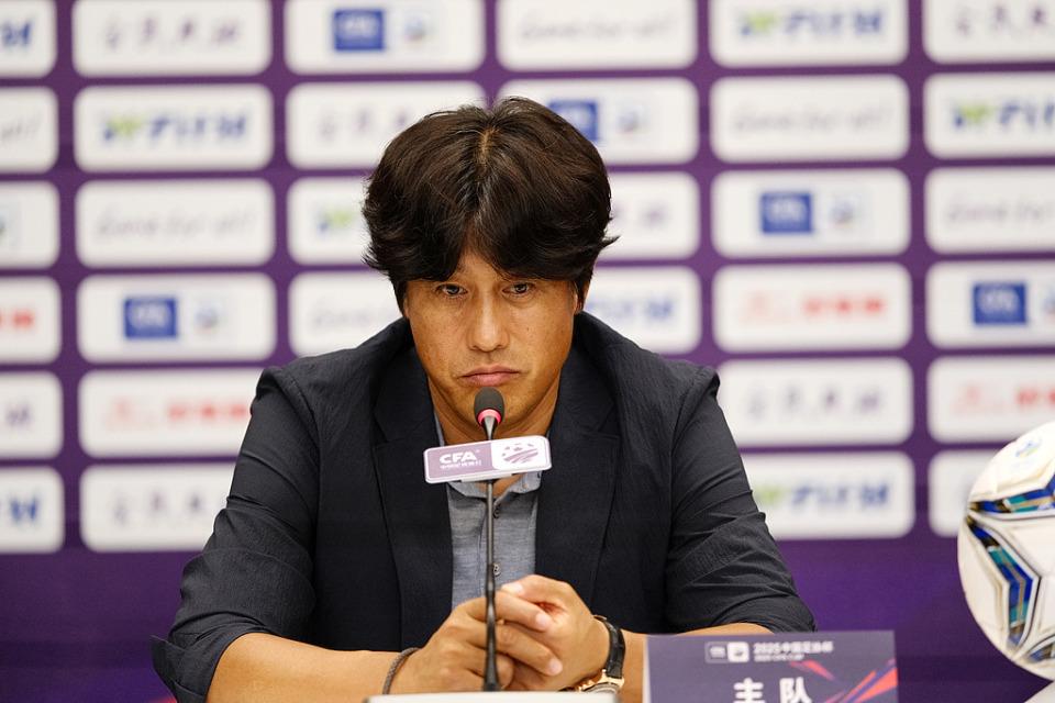 被海牛逼平, 伤的情况, 步半决赛