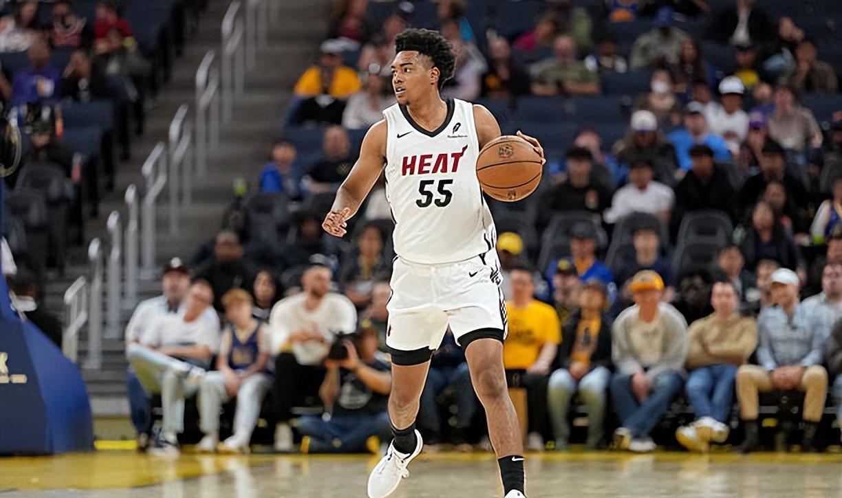 尼克斯待满, src