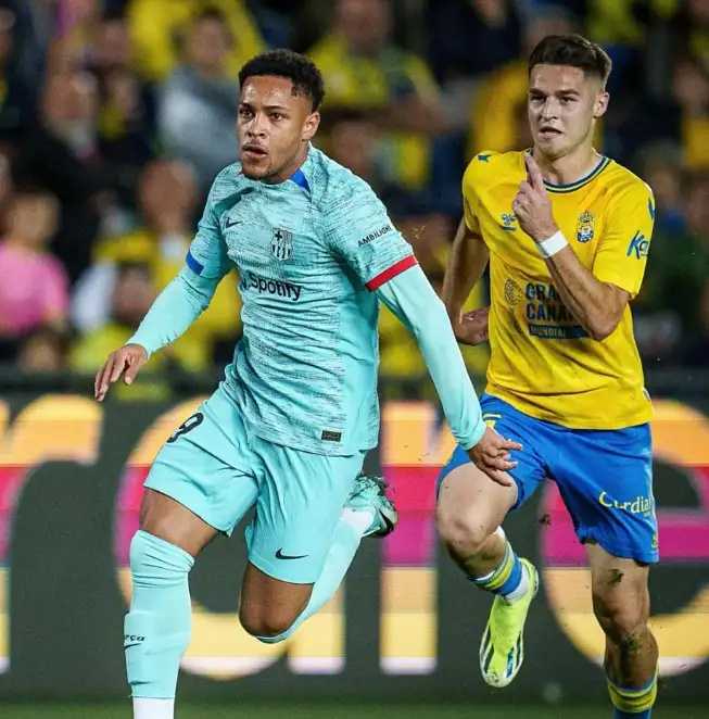 来负责, 恩德里克就